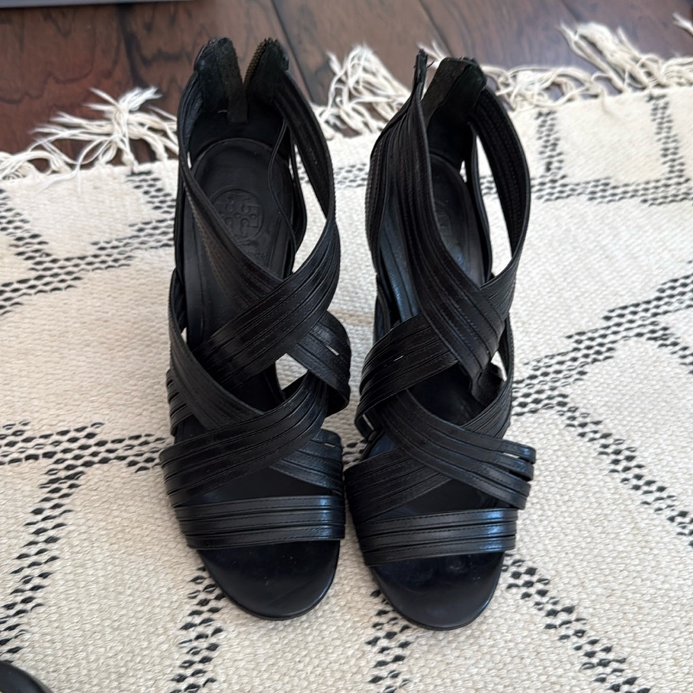 Tory Burch Leather Strappy Sandal Heels 8M
